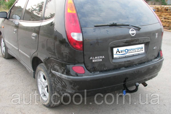 nissan almera tino - 2000 г.в. nissan almera tino - 2000 г.в.