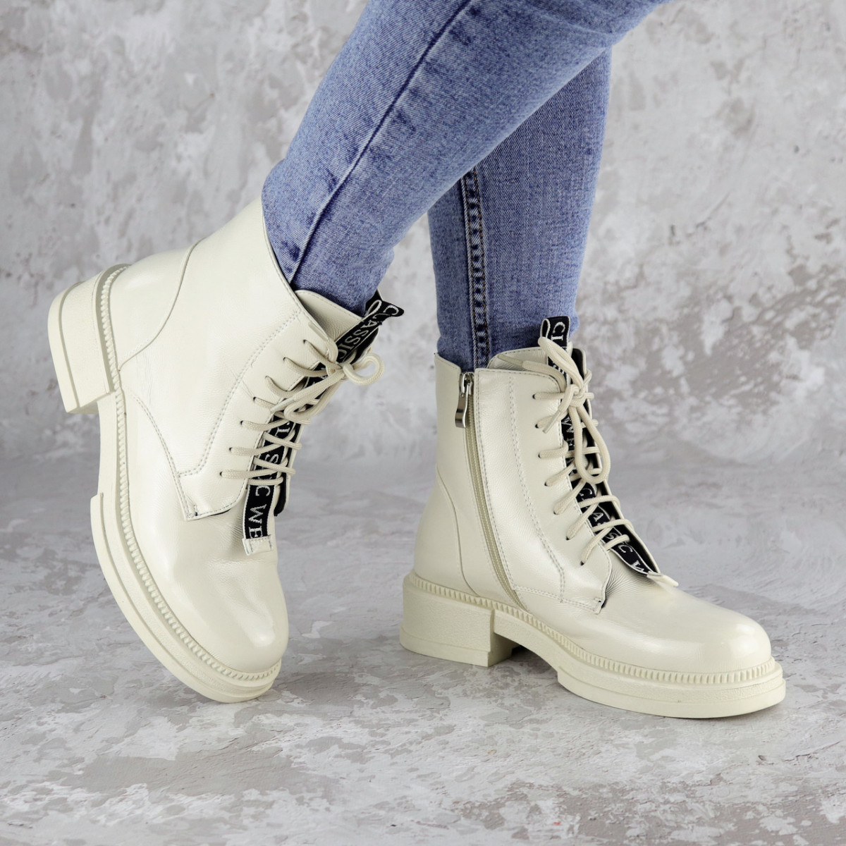 

Ботинки женские Fashion Patchy 2163 36 размер 23,5 см Бежевый 40