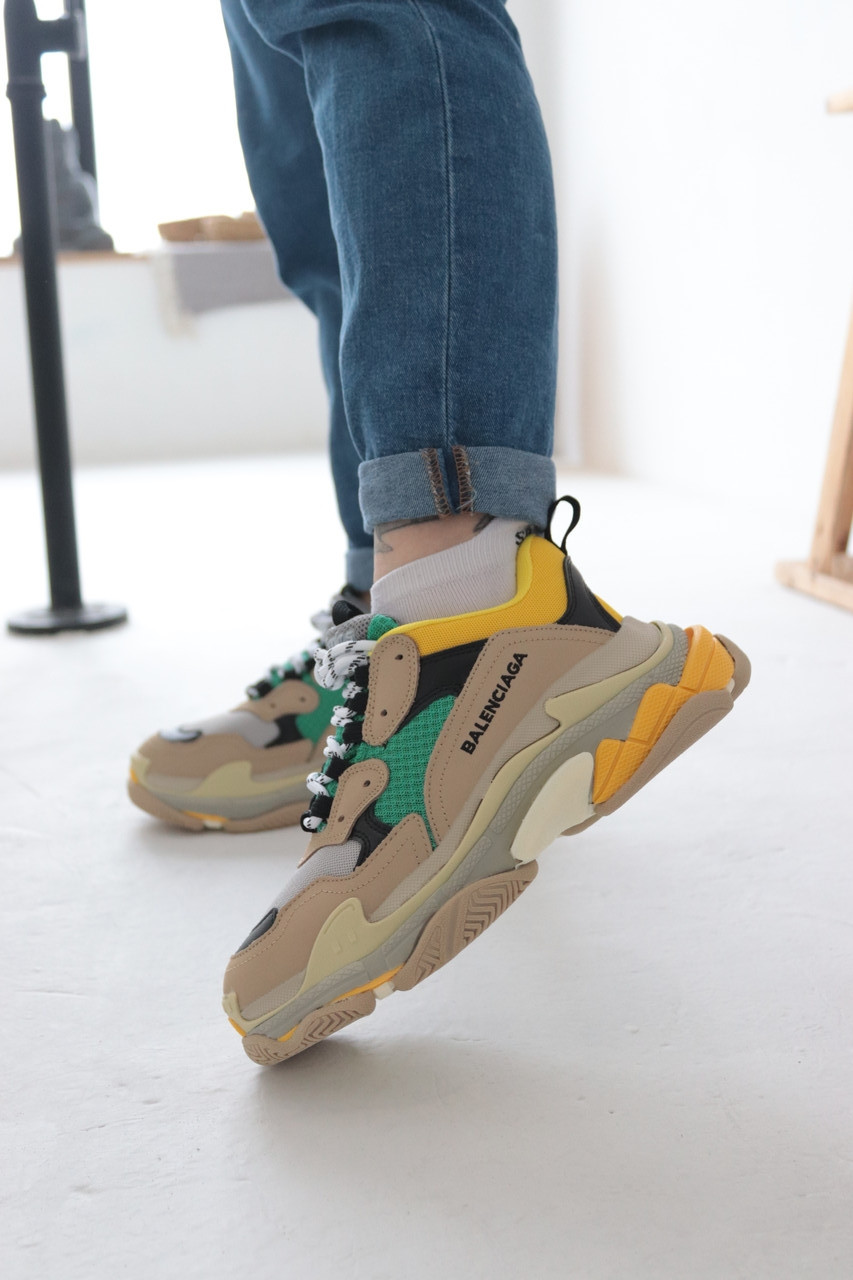 

Женские Кроссовки Balenciaga Triple S Tricolor Баленсиага Трипл С Трёхцветные (36,37,38,39) 38 (PD-1