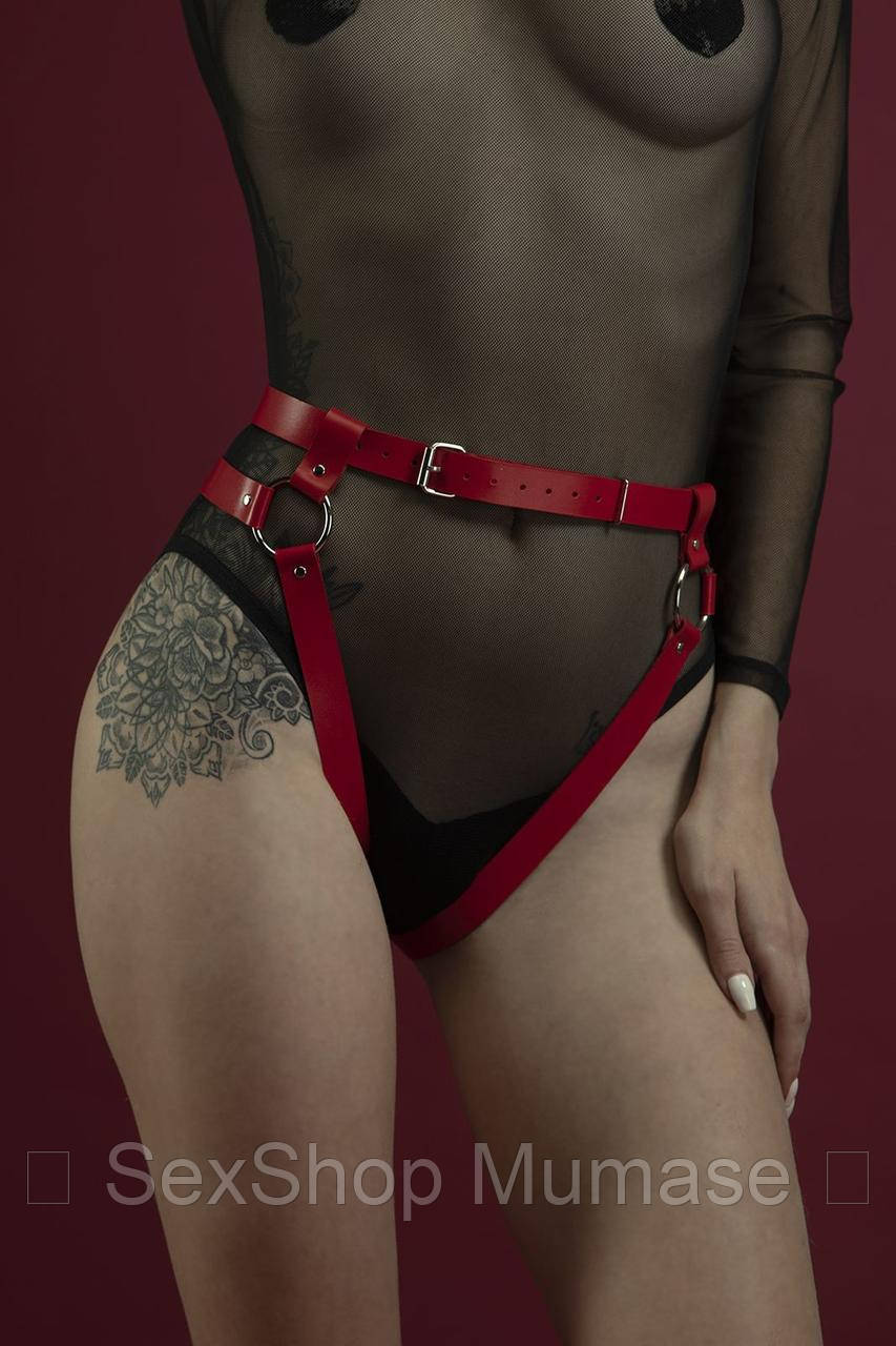 

Гартеры Feral Feelings - Belt Briefs, трусики, натуральная кожа, цвет красный