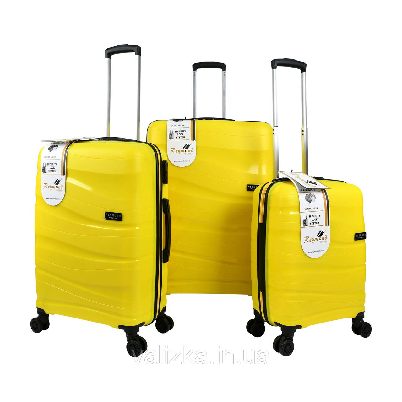 Комплект пластиковых чемоданов из полипропилена : большой, средний, маленький