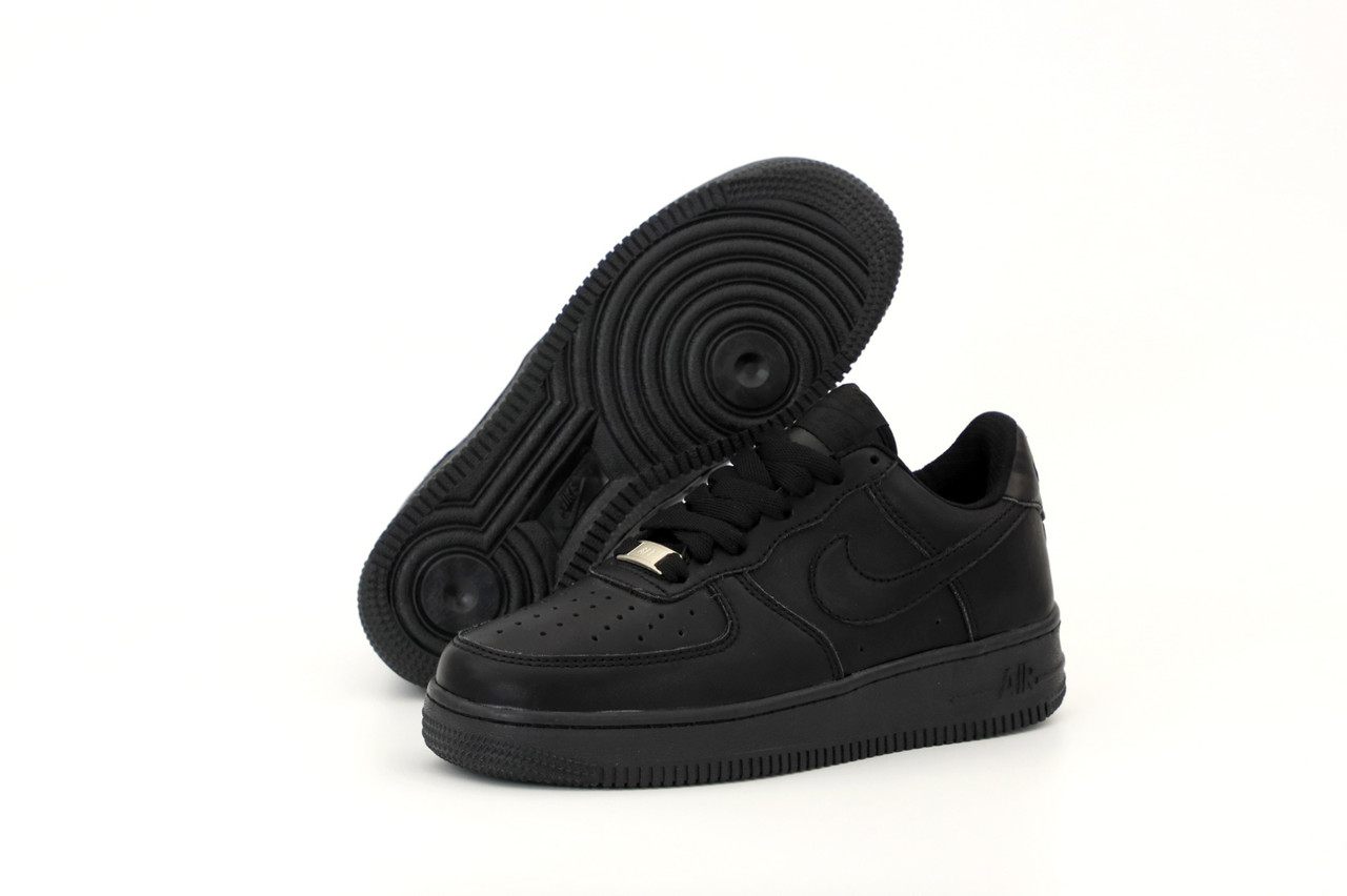 

Кроссовки мужские Nike Air Force черные, Найк Форс, натуральная кожа, прошиты, код KD-10872 40, Черный