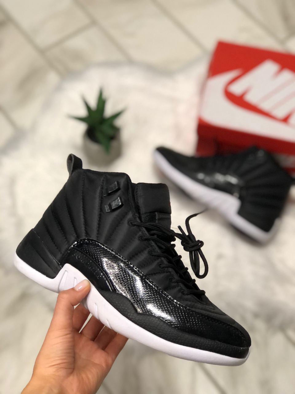 

Мужские кроссовки Nike Air Jordan 12 Black / Найк Аир Джордан 12 Черные 41, Черный