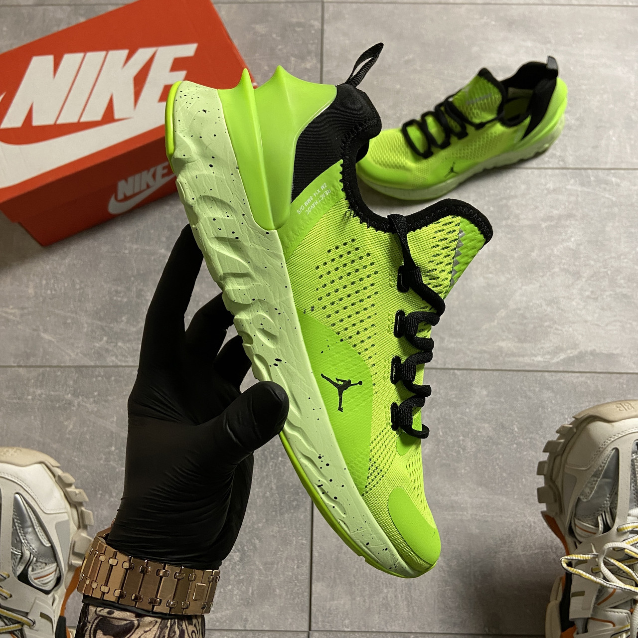 

Мужские кроссовки Nike Air Jordan React Havoc Volt, кроссовки найк аир джордан реакт хавок вольт