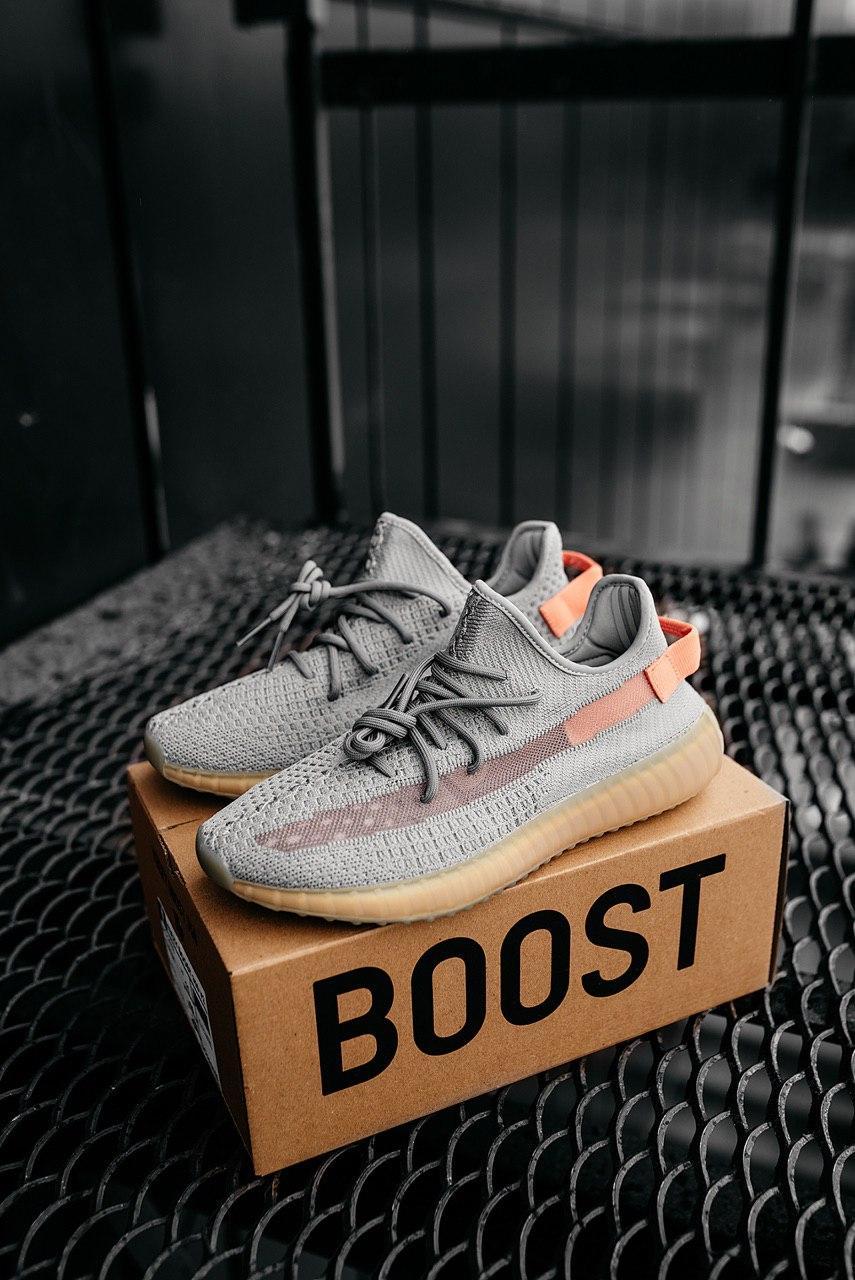 

Мужские кроссовки Adidas Yeezy Boost 350 V2 TRFRM Gray Orange / Адидас Изи Буст 350 В2 Серые Оранжевые 41, Серый