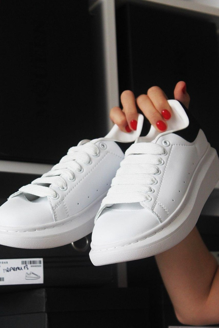 

Alexander McQueen White Black (Белый Черный)