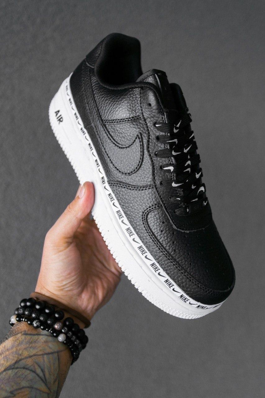 

Женские кроссовки Nike Air Force 1 SE Premium / Найк Аир Форс 1 Си Премиум Черные 39, Черный