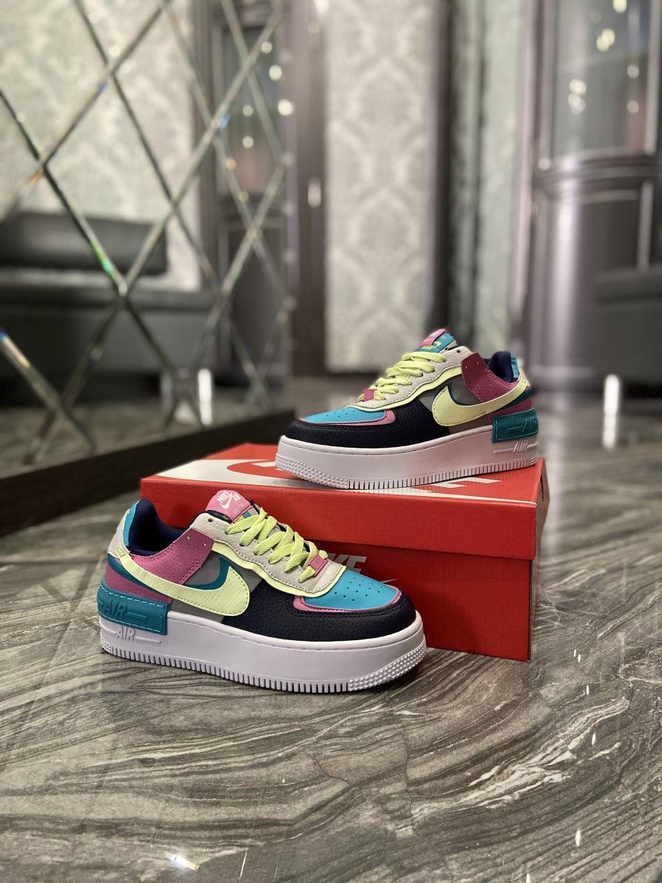 

Женские кроссовки Nike Air Force 1 Shadow Blue Pink Yellow / Найк Аир Форс Шадоу 1 Синие Розовые Желтые, Разные цвета