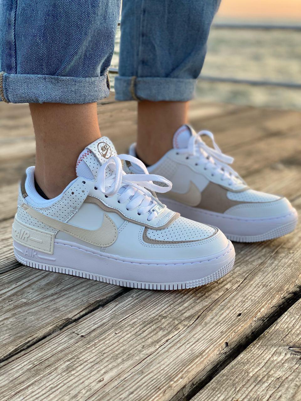 

Женские кроссовки Nike Air Force 1 Shadow White Beige / Найк Аир Форс Шадоу 1 Белые Бежевые 38, Белый