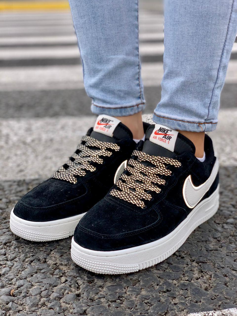 

Женские кроссовки Nike Air Force 1 Black / Найк Аир Форс 1 Черные 39, Черно-белый