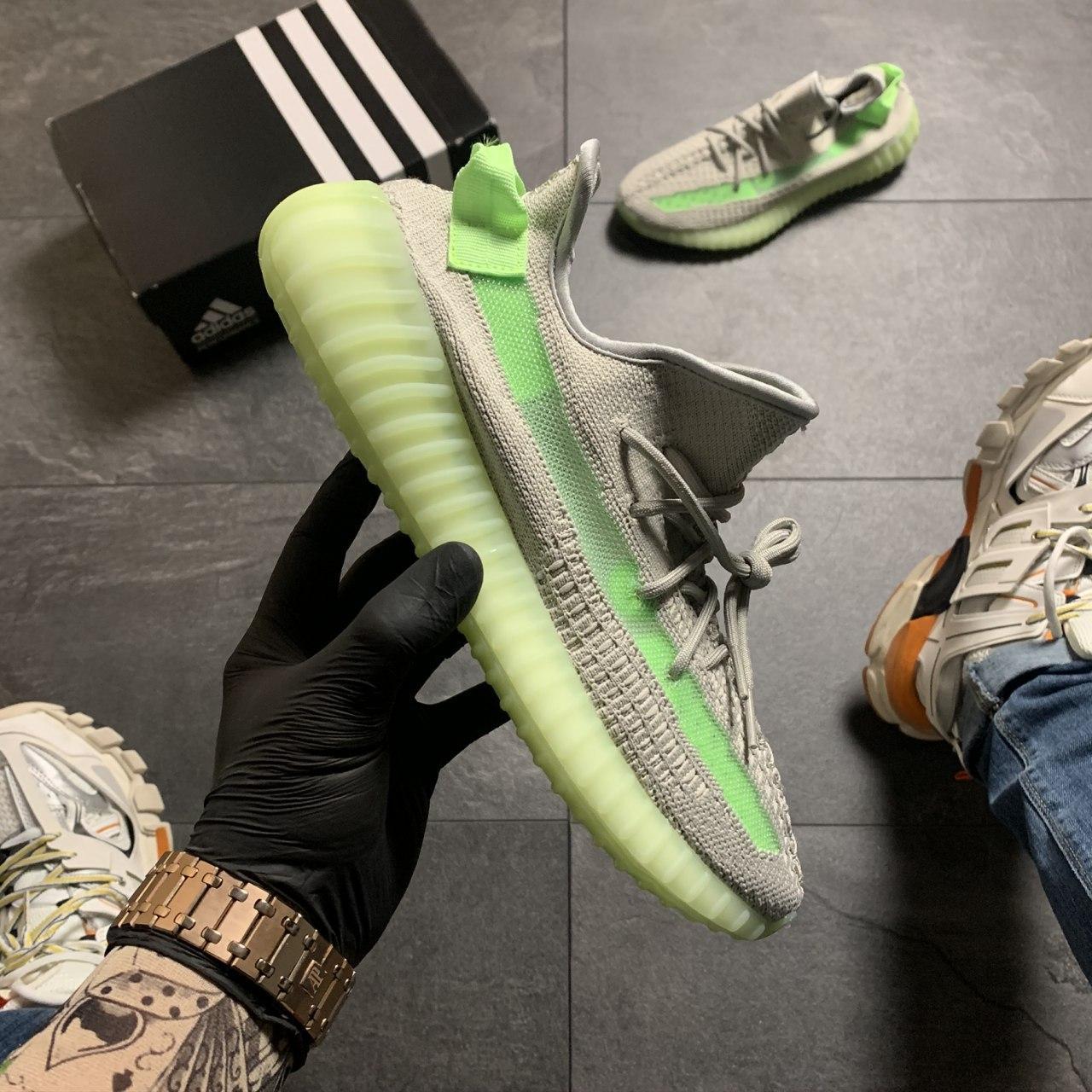 

Кроссовки Adidas Yeezy Boost 350 v2 Grey Green 43, Серо-зелёный