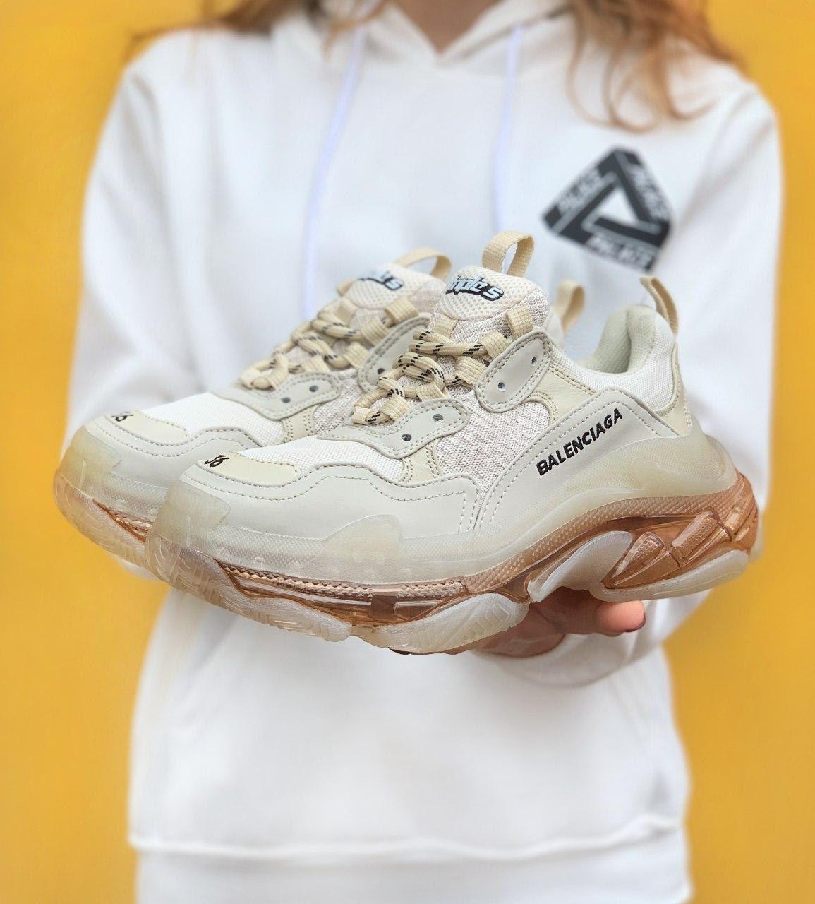 

Женские кроссовки Balenciaga Triple S Clear Sole Cream Gold / Баленсиага Трипл С Кремовые Золотистые 40, Бежевый