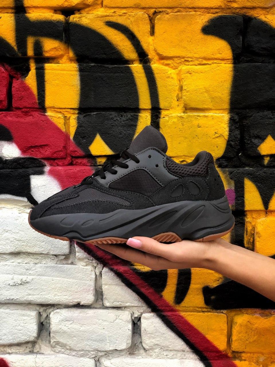 

Мужские кроссовки Adidas Yeezy Boost 700 Black / Адидас Изи Буст 700 Черные 44, Черный