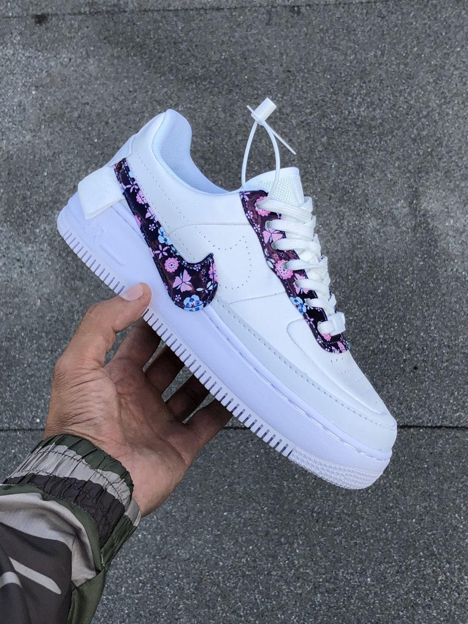 

Женские кроссовки Nike Air Force 1 Low White / Найк Аир Форс 1 Лов 39, Белый