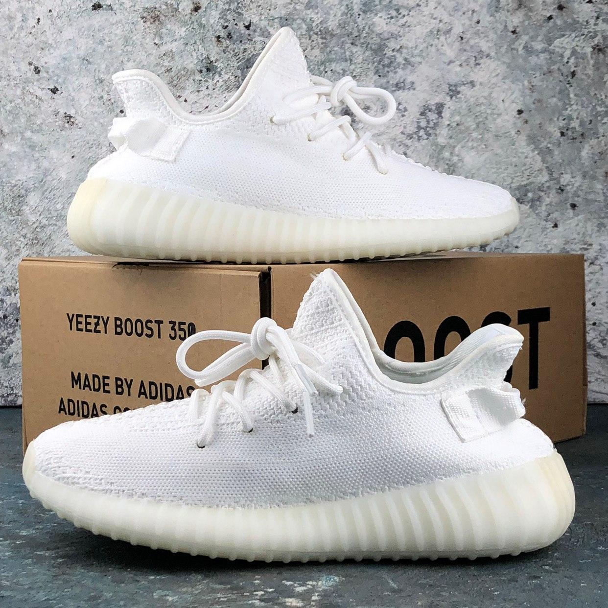 

Мужские кроссовки Adidas Yeezy Boost 350 V2 Triple White / Адидас Изи Буст 350 В2 Трипл Белые 44, Белый