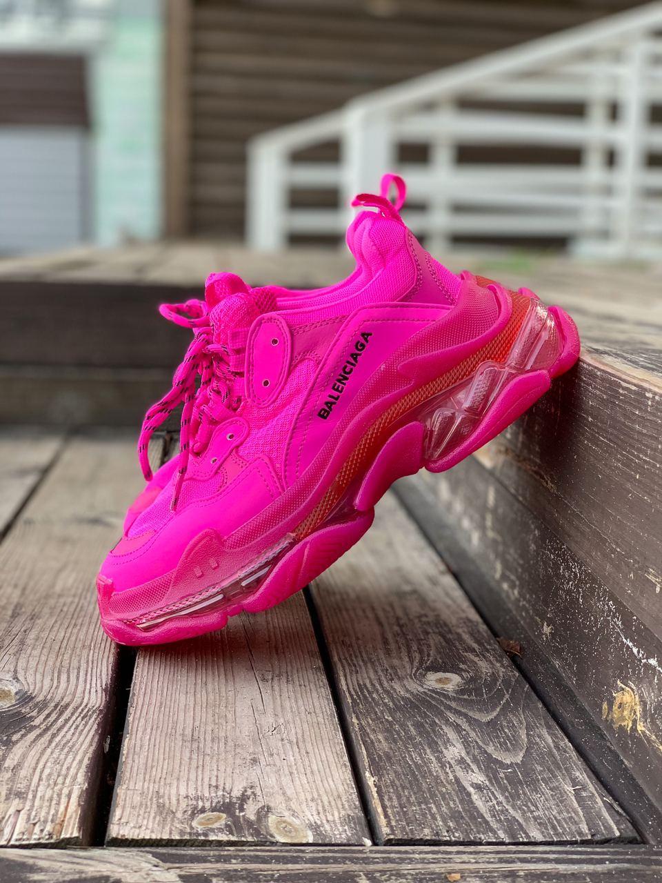 

Женские кроссовки Balenciaga Triple S Pink / Баленсиага Трипл С Розовые 37, Розовый