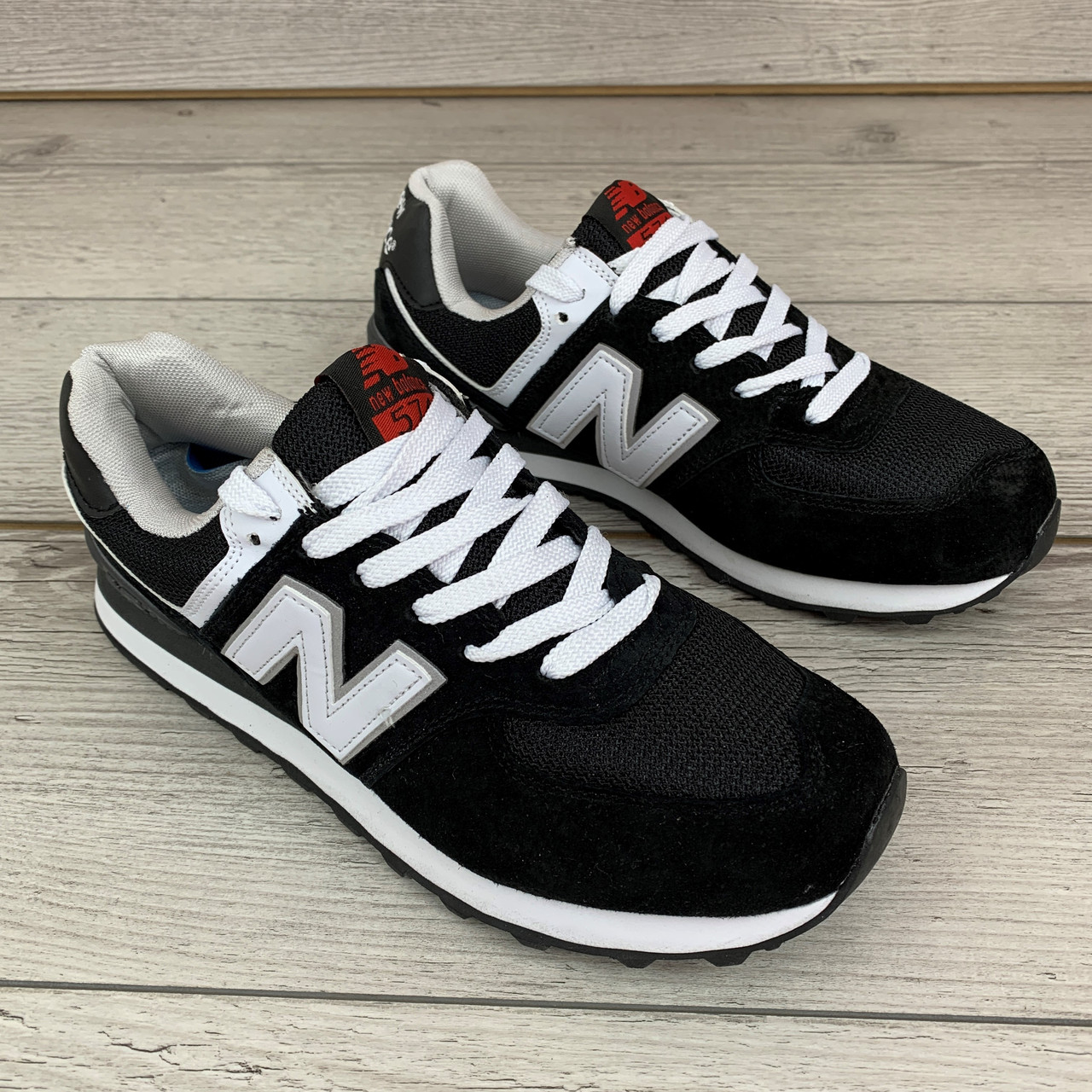 

Кроссовки мужские New Balance 574 черные спортивные демисезонные фирменные кроссы для мужчин 44, Черно-белый