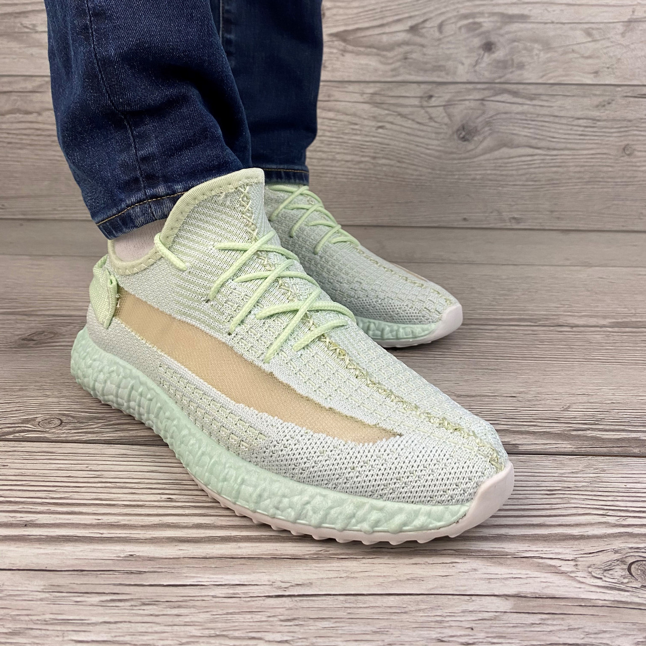 

Мужские кроссовки Adidas Yeezy Boost белые модные кросы летняя обувь спортивные кроссовки для мужчин реплика 43, Белый