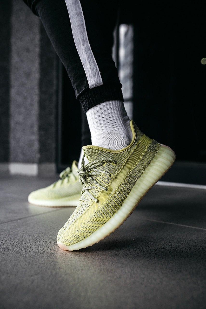 

Женские рефлективные Кроссовки Adidas Yeezy Boost 350 40, Салатовый