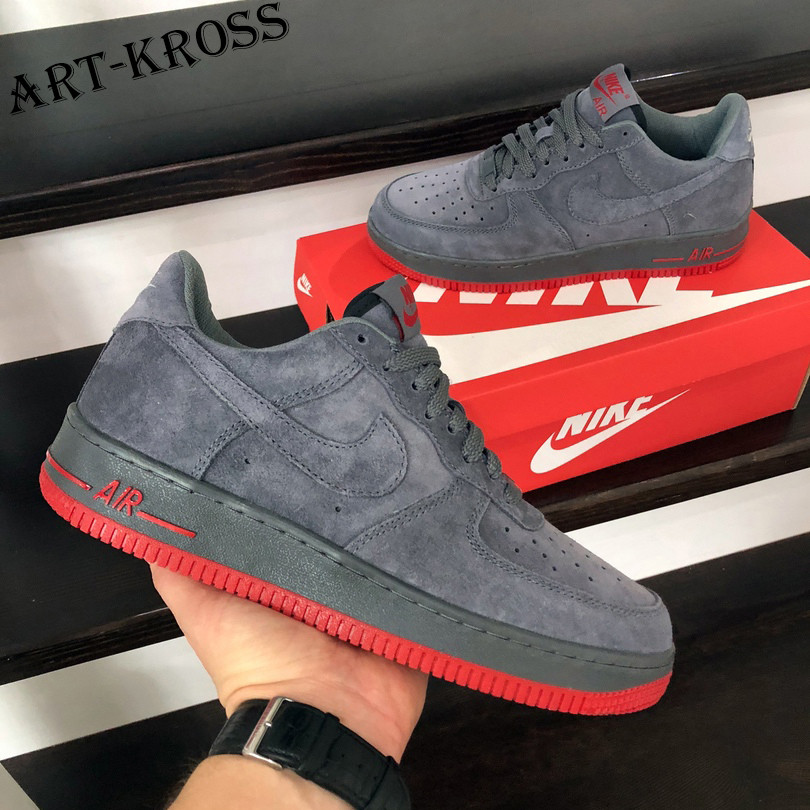 

Мужские демисезонные кроссовки Nike Air Force Af 1 замшевые, в стиле Найк Аир Форс серые с красным