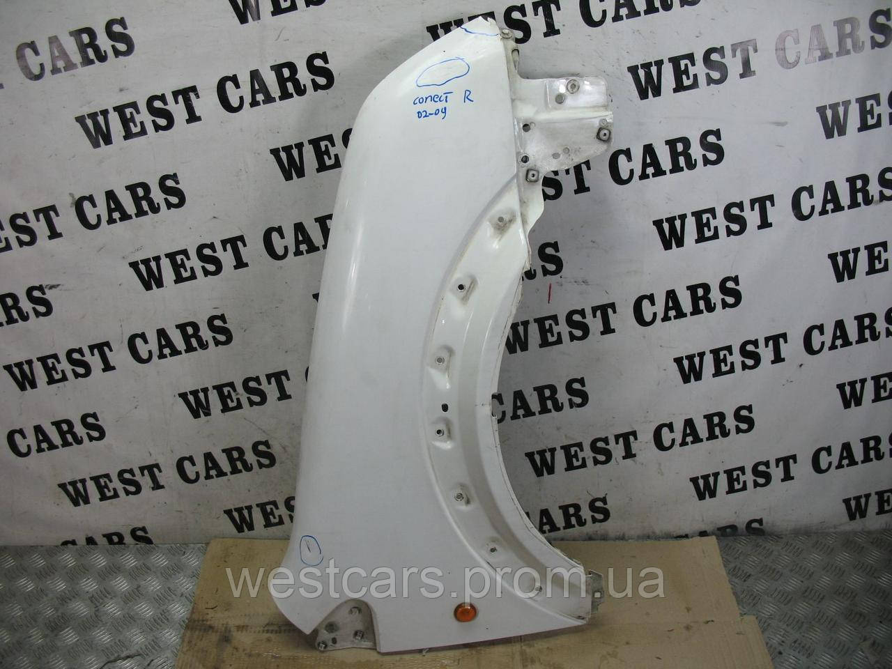 

Крило переднє праве біле Ford Transit Connect с 2002 по 2013