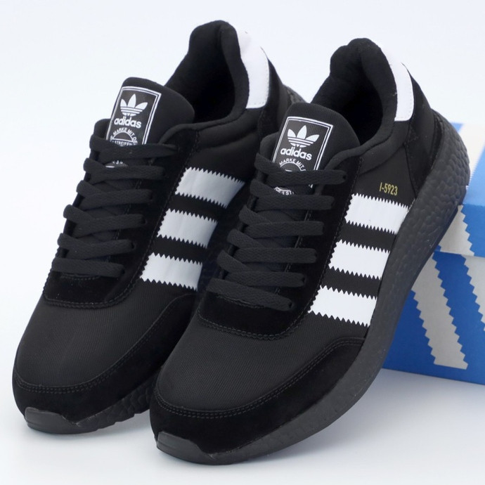 

Мужские кроссовки в стиле Adidas Iniki RUNNER BOOST, черно-белый, Вьетнам 44 (КД-4