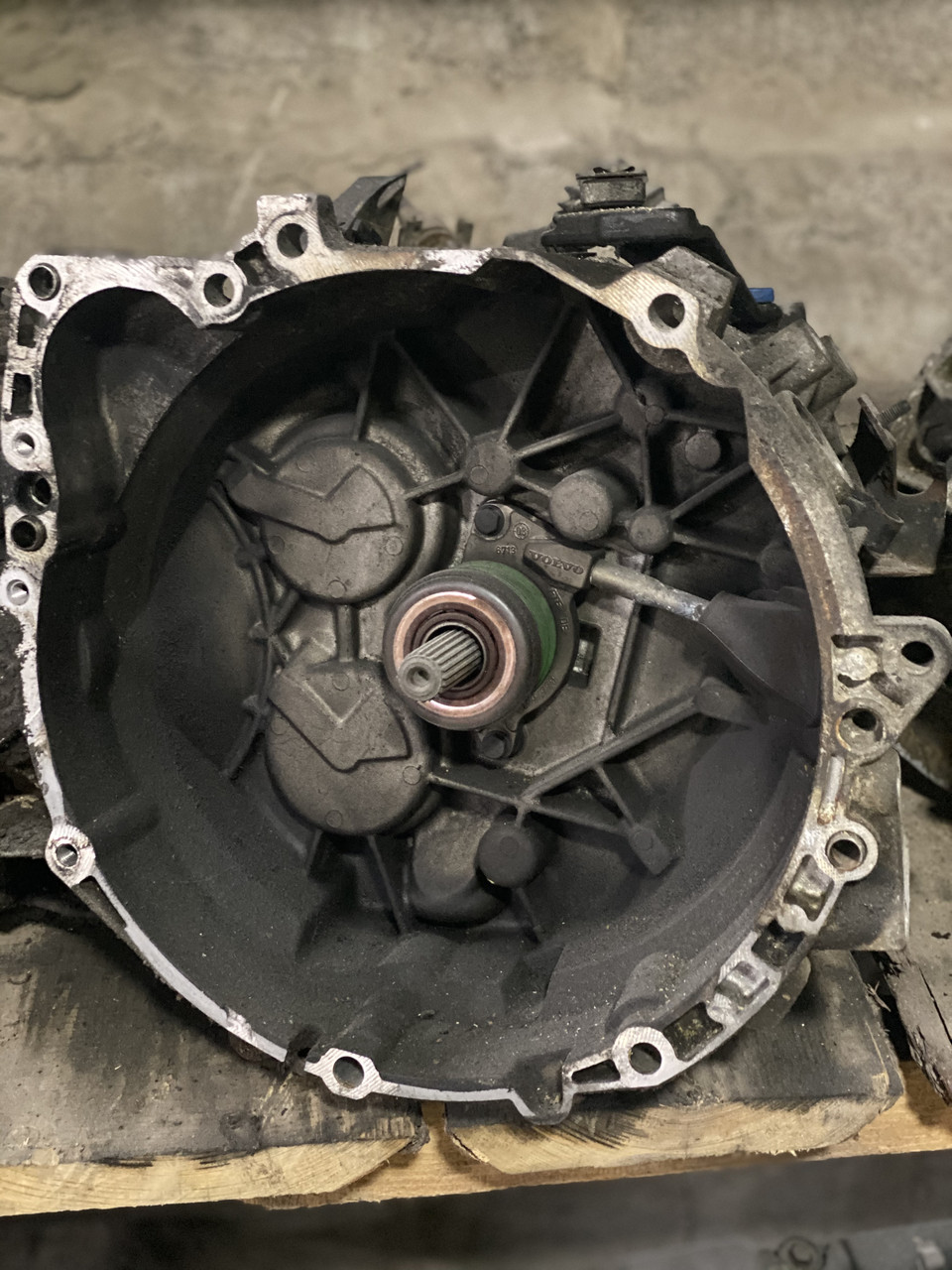 

Кпп на Mitsubishi Carisma , Митсубиси Каризма,