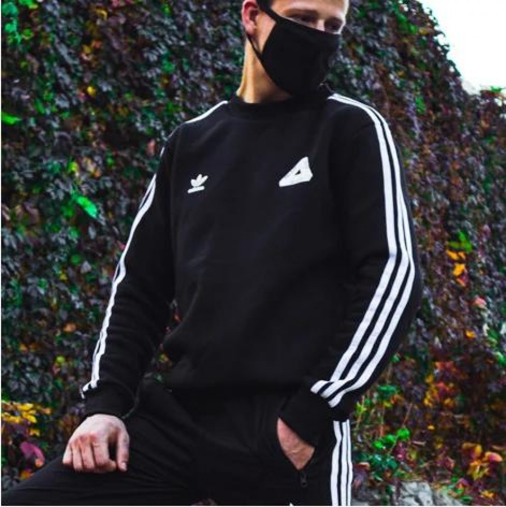 

Теплый свитшот Adidas Palace черный