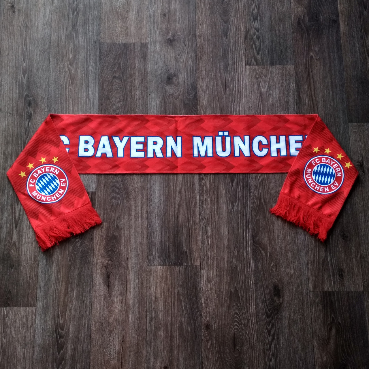 Фанатский футбольный шарф Бавария красный