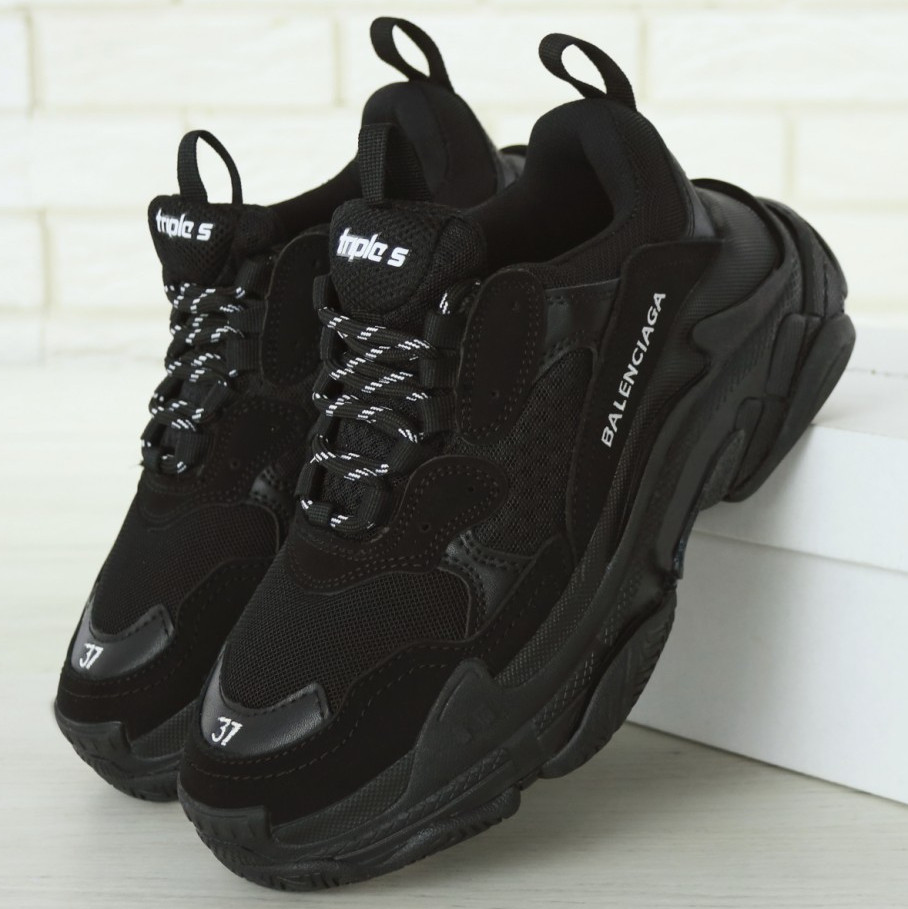 

Женские кроссовки в стиле Balenciaga Triple S, черный, Италия