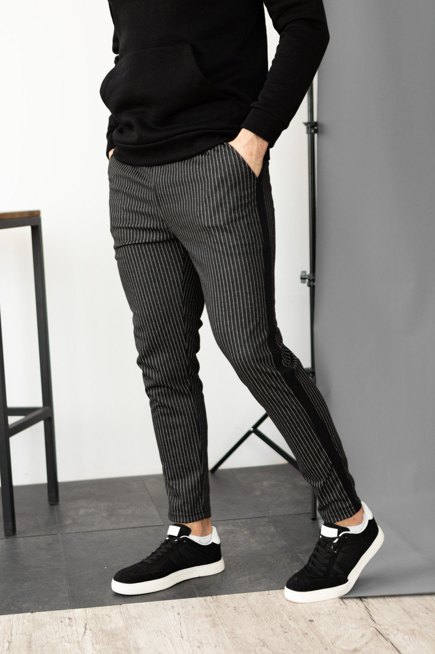 

Мужские классические брюки с лампасами осень/весна.Мужские штаны черные демисезонные 52, Черный