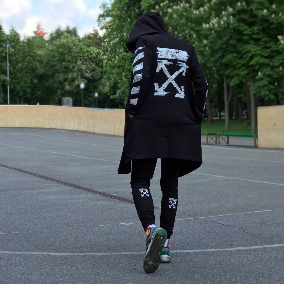 

Мантия унисекс Off White Pixel чёрная, Черный