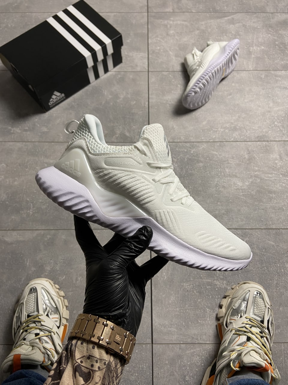 

Кроссовки Adidas Alphabounce Instinct White 43, Разноцвет