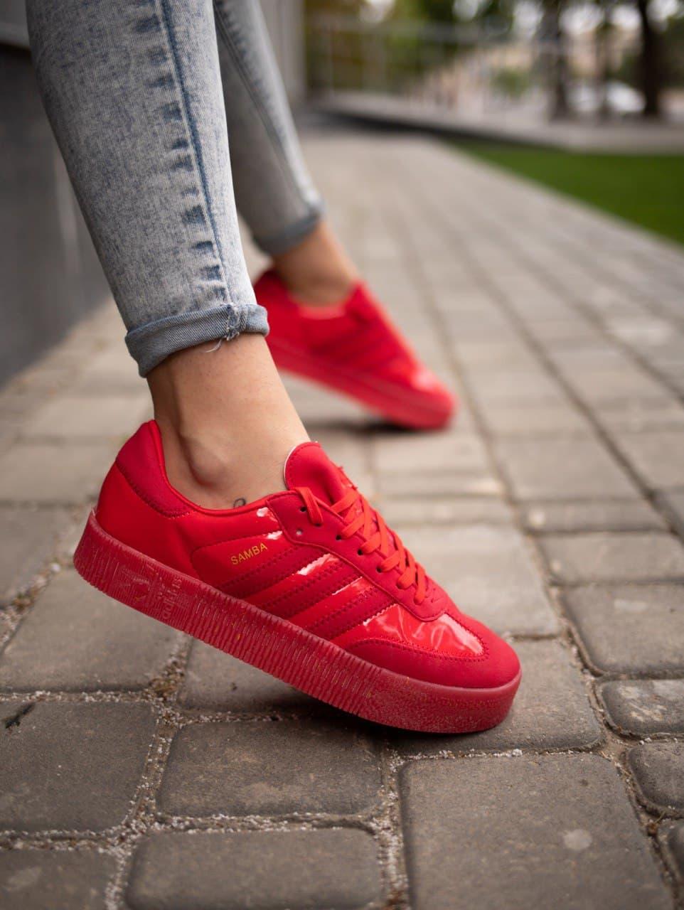 Жіночі кросівки Adidas Samba Червоні