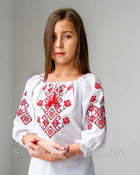 

Вышиванка для девочек Маричка красная вышивка 104 116