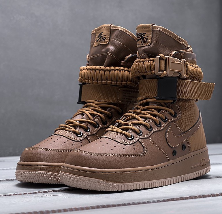 

Nike Special Field Air Force Brown / Ginger (SF AF1) | кроссовки мужские; высокие; коричневые; демисезон, Коричневый