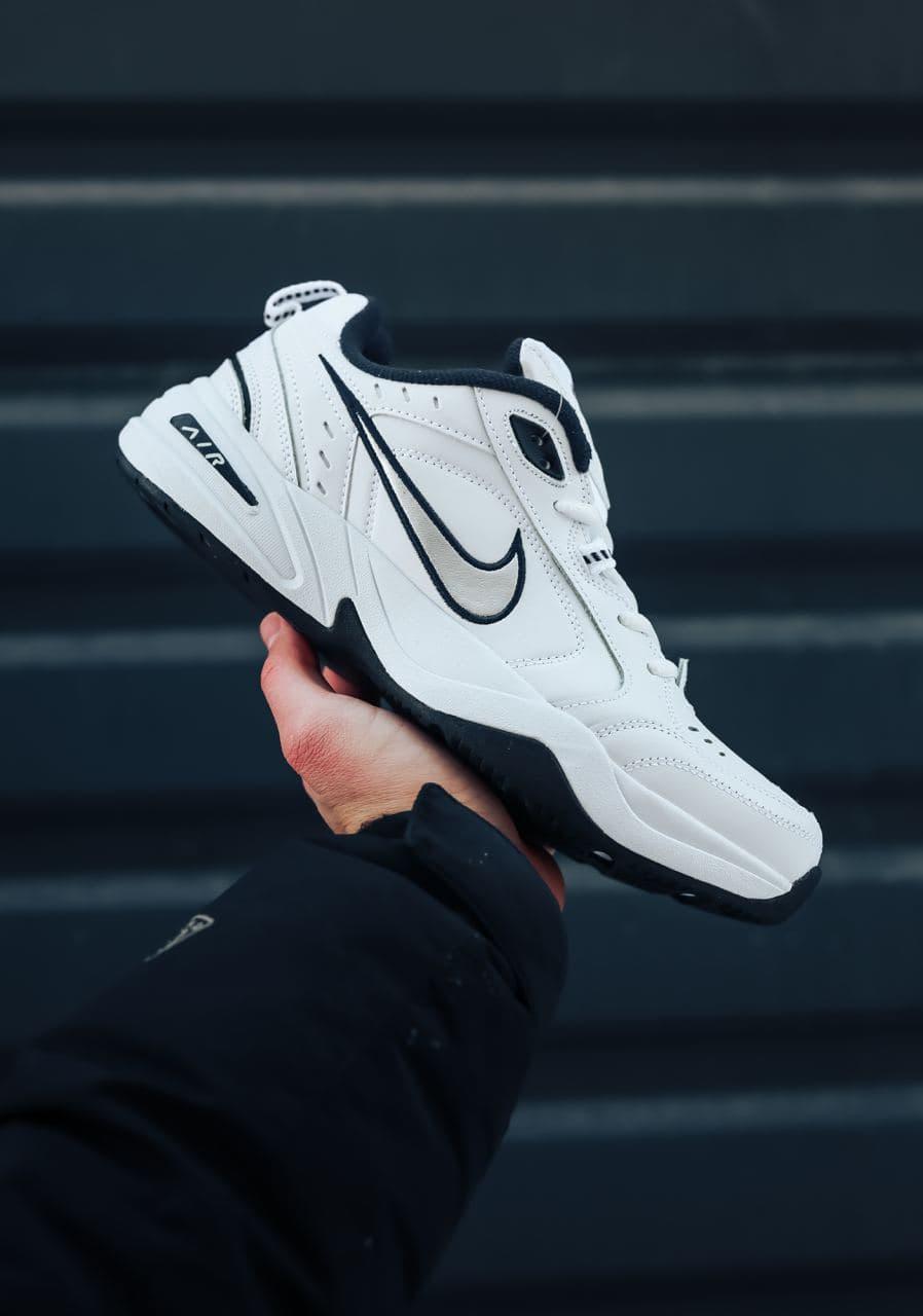 

Кроссовки мужские Nike Air Monarch white 43, Белый