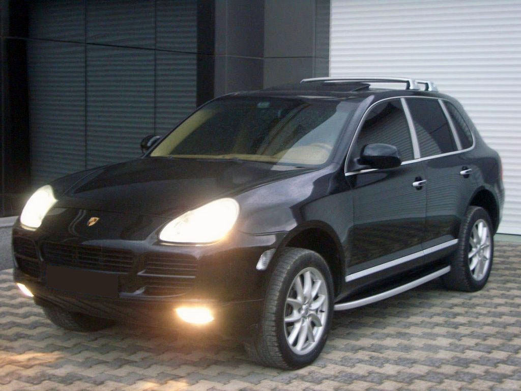 

Боковые пороги Fullmond (2 шт, алюм.) Porsche Cayenne 2003-2010 гг. / Боковые пороги Порше Кайен