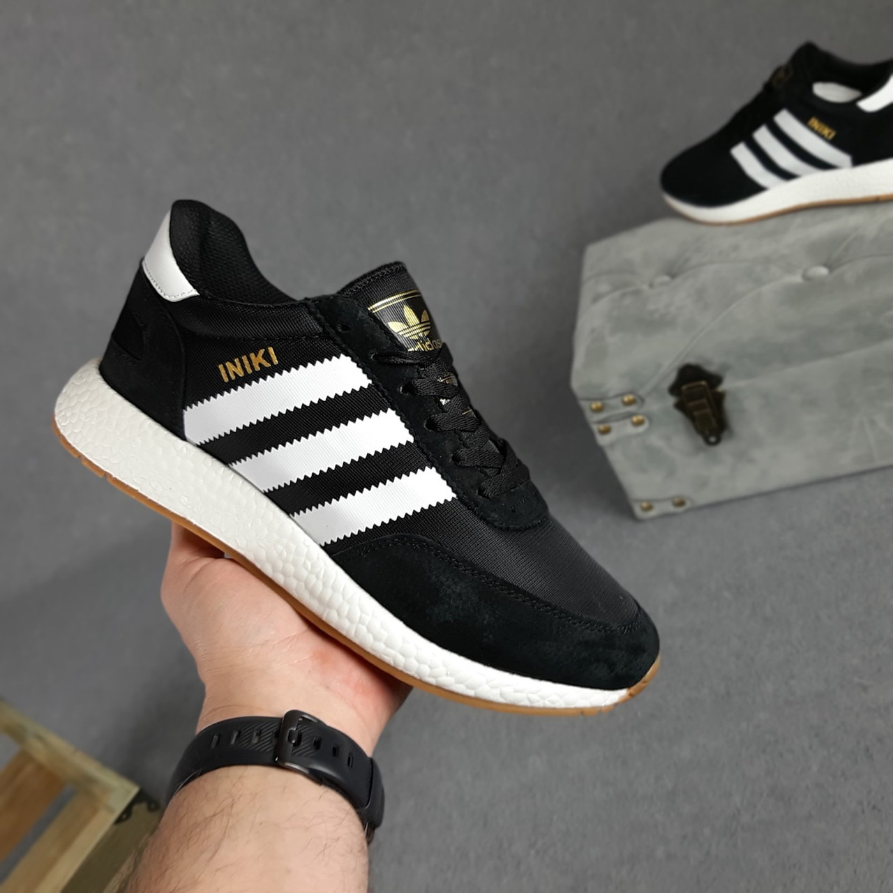 

Кроссовки мужские Adidas Gazelle черно-белые, Адидас Газель, натуральная замша, прошиты. Код OD-10411 44, Черно-белый