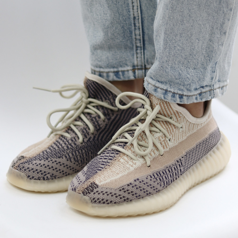 

Женские и мужские кроссовки Yeezy Boost 350 Sand Taupe