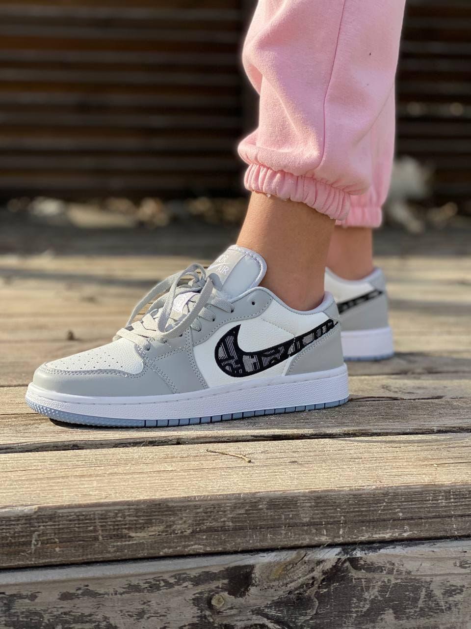 

Женские Кроссовки Nike Air Jordan 1 Low Grey (AAA+) 39, Серый