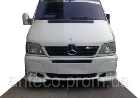 

Mercedes Sprinter 1995-2006 гг. Накладка на бампер 2 фары