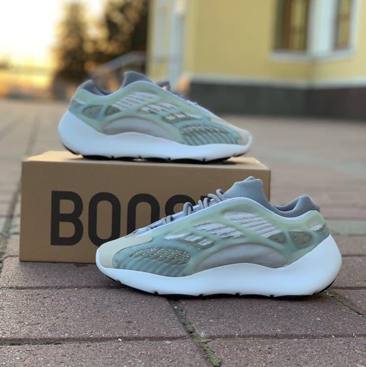 

Мужские кроссовки Adidas Yeezy Boost 700 V3, Адидас Изи Буст 700 43