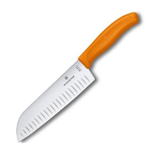 

Ніж кухонний Victorinox SwissClassic Santoku 17 см в блістері помаранчевий (Vx68526.17L9B)