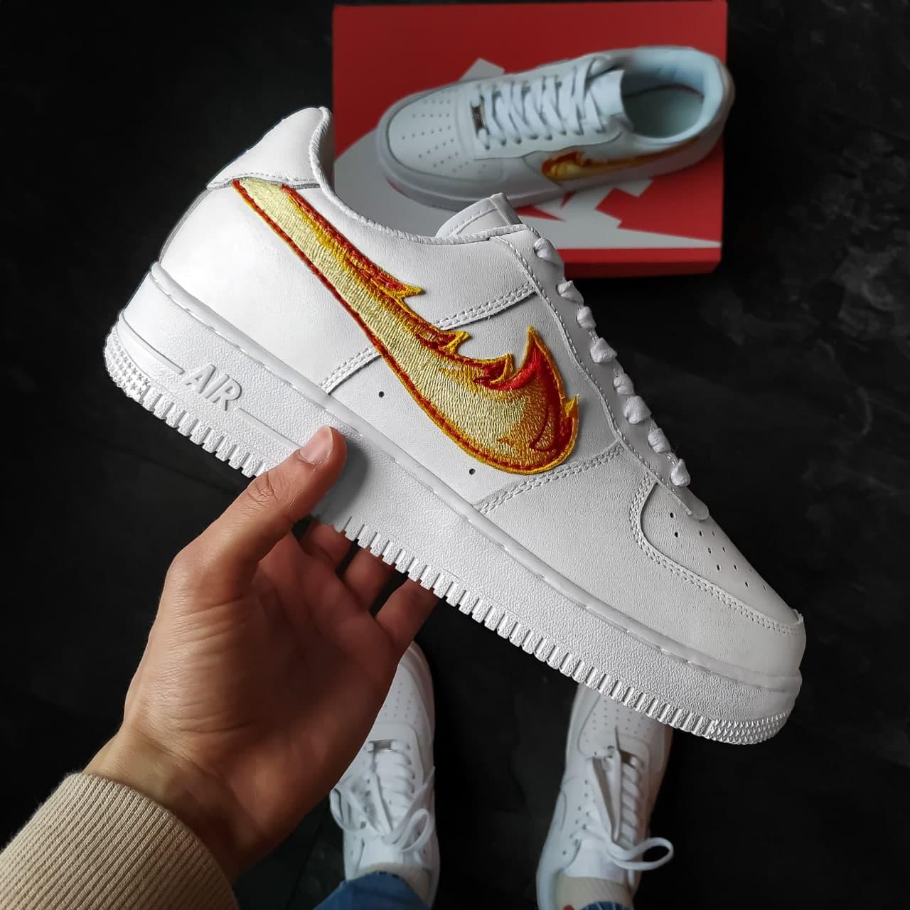 

Мужские кроссовки Nike Air Force 1 White Orange / Найк Аир Форс Белый Оранжевый 43