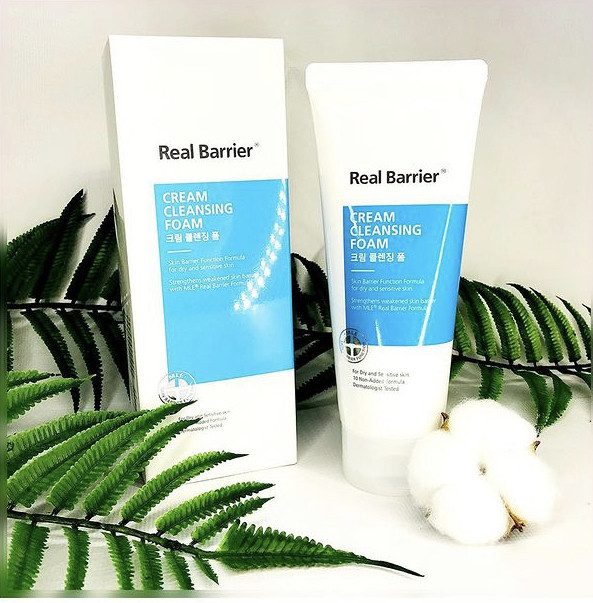 

Кремовая очищающая пенка Real Barrier Cream Cleansing Foam