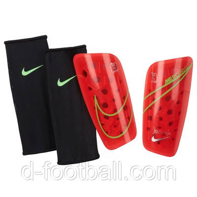 

Щитки Nike Mercurial Lite SP2120-635, размер - M