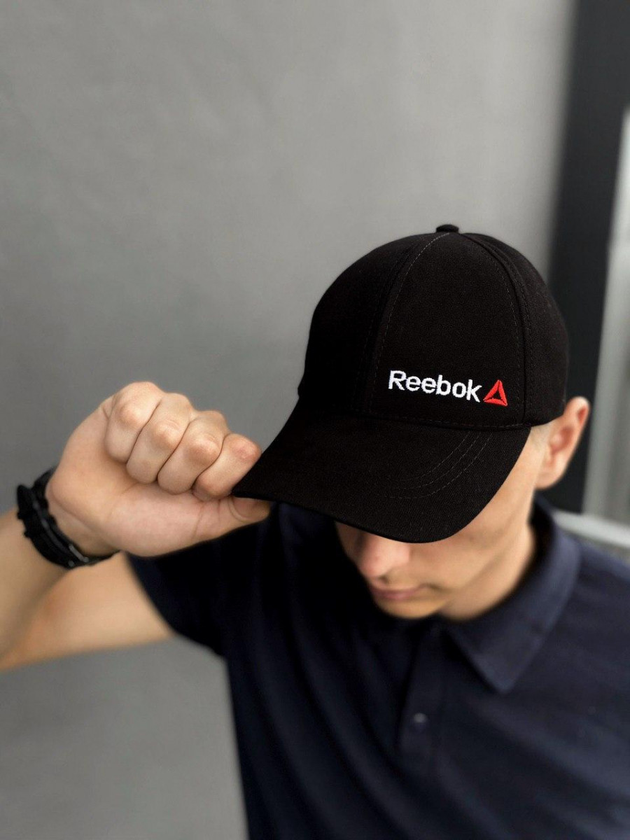 

Кепка UFC Reebok черная small logo