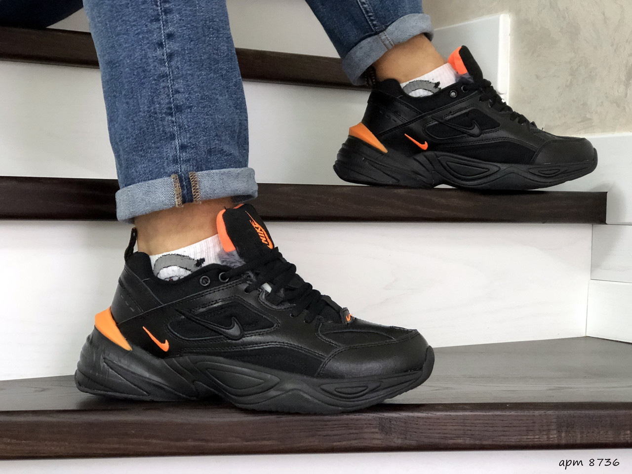 

Мужские зимние кроссовки на меху Nike Найк Air Monarch, кожа, пена, черные с помаранчевым 44, Черный