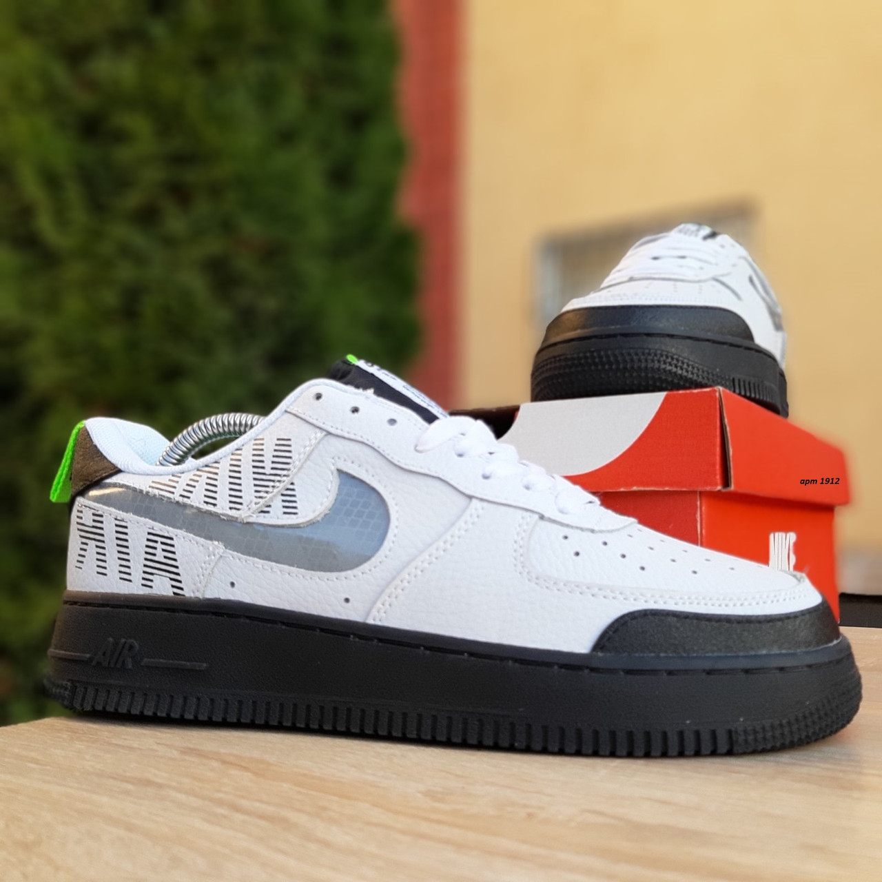 

Мужские кроссовки Nike Найк Air Force 1' 07, кожа, белые с черным 44, Белый